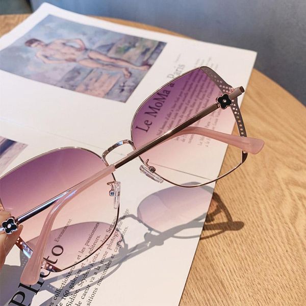 fashion luxury square for sunglasses with female brand gradient glasses sun shades metal flower purple champagne unique men ggxod, White;black
fashion luxury square for sunglasses with female brand gradient glasses sun shades metal flower purple champagne unique men ggxod, White;black