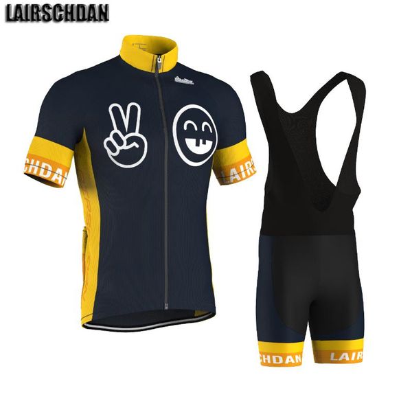 racing sets lairschdan funny smile cycling clothing men's outfit mallot ciclismo hombre verano bike jersey set women bicycle uniform, Black;blue
racing sets lairschdan funny smile cycling clothing men's outfit mallot ciclismo hombre verano bike jersey set women bicycle uniform, Black;blue