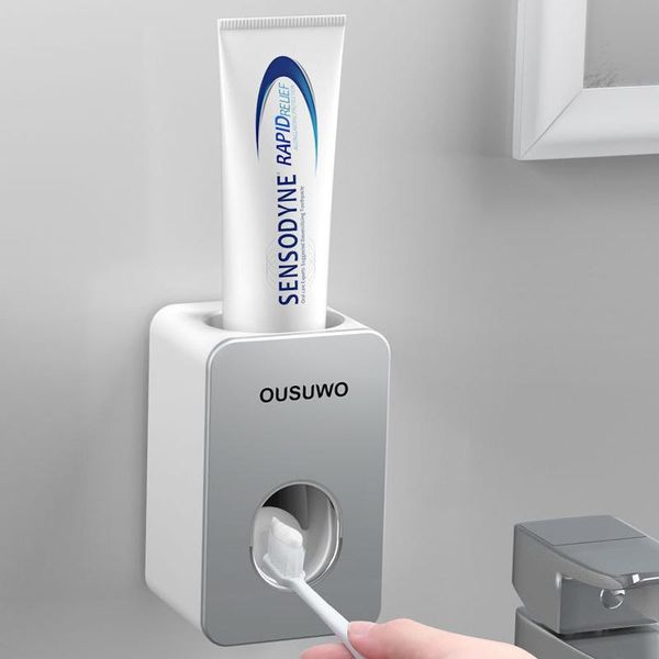 toothbrush holders automatic toothpaste holder wall-mounted punch bathroom accessories rack /convenience/thrift squeeze artifact
toothbrush holders automatic toothpaste holder wall-mounted punch bathroom accessories rack /convenience/thrift squeeze artifact