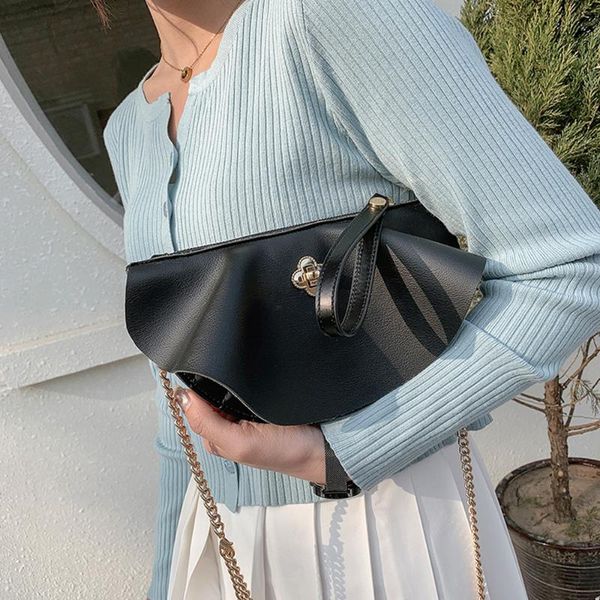 totes folds design pu leather crossbody bags for women 2021 female brand solid color shoulder ladies casual semicircle handbags
totes folds design pu leather crossbody bags for women 2021 female brand solid color shoulder ladies casual semicircle handbags
