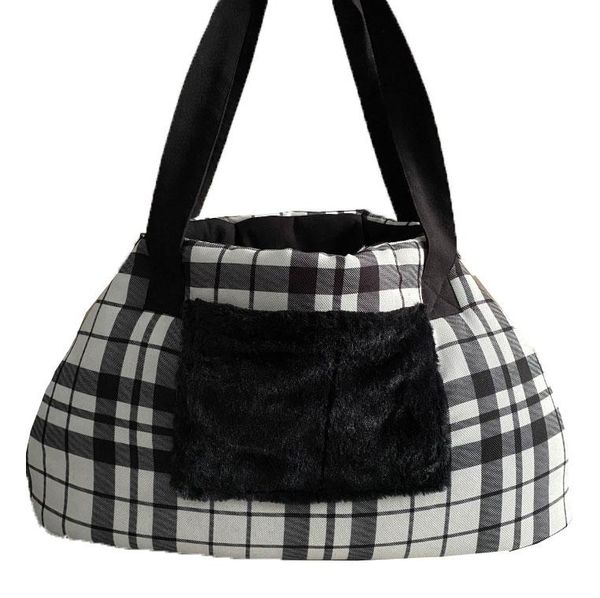 luxury dog carrier bag,pet carrier ,dog bed bag,dog bed carrier, dog traveling bag