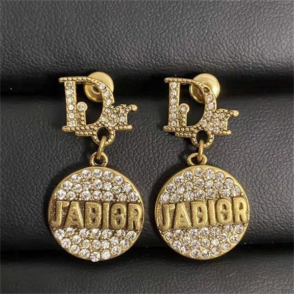 86% off factory shopround diamond inlaid high-grade feeling versatile fashion silver needle, Golden
86% off factory shopround diamond inlaid high-grade feeling versatile fashion silver needle, Golden