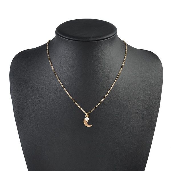 pendant necklaces simple design pearl moon necklace for women fashion gold silver color choker accessories charming party jewelry gift
pendant necklaces simple design pearl moon necklace for women fashion gold silver color choker accessories charming party jewelry gift