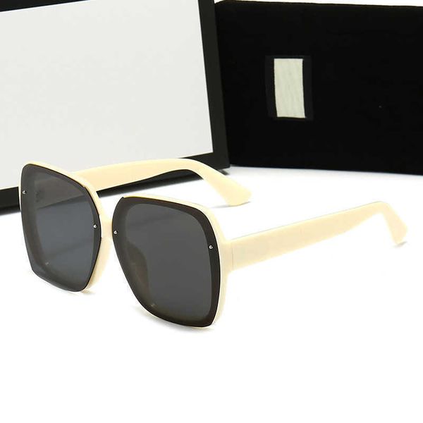 designer sunglasses hipster wear retro square polarizer street shooting party artifact with box packaging ladiesnew luxury, White;black
designer sunglasses hipster wear retro square polarizer street shooting party artifact with box packaging ladiesnew luxury, White;black