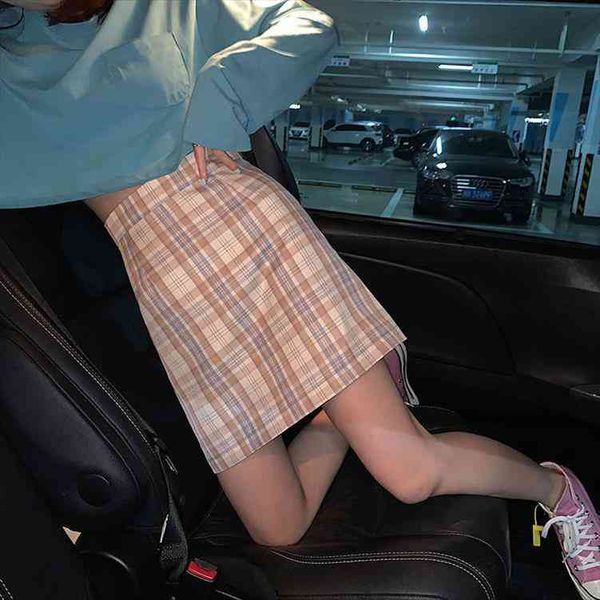 retro checkered high waisted a word skirt girl spring summer slim bag hip skirt korean version of the hundred fit, Black
retro checkered high waisted a word skirt girl spring summer slim bag hip skirt korean version of the hundred fit, Black