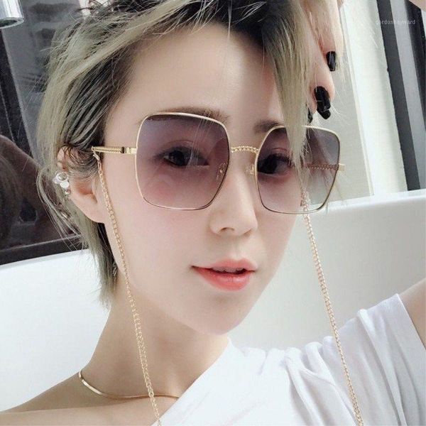 net large face eyeglasses frame with metal chain decoration flat lens female ulzzang anti blue light glasses myopia sunglasses, White;black
net large face eyeglasses frame with metal chain decoration flat lens female ulzzang anti blue light glasses myopia sunglasses, White;black