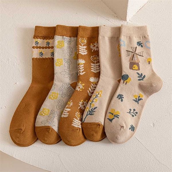 women socks autumn and winter preppy style maple leaf student broken flower countryside mori girl fashion cute soft ladies sock 211204, Black;white
women socks autumn and winter preppy style maple leaf student broken flower countryside mori girl fashion cute soft ladies sock 211204, Black;white