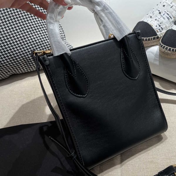 designer crossbody bag handbags shoulder totes bags high-quality genuine leather fashion brand 2 various styles different colors with the
designer crossbody bag handbags shoulder totes bags high-quality genuine leather fashion brand 2 various styles different colors with the