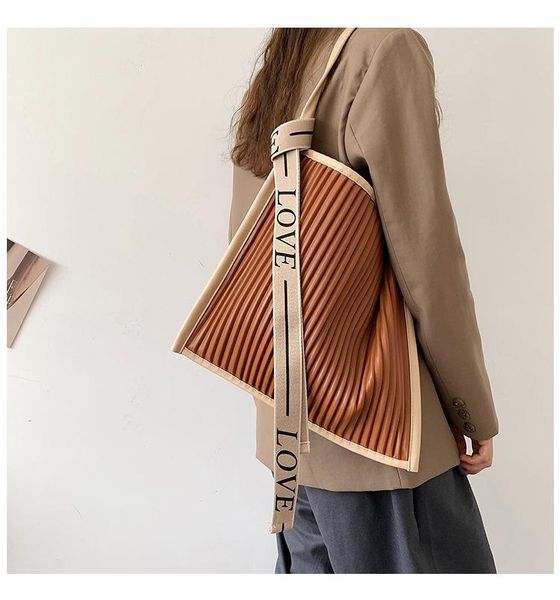 evening bags large capacity bag for women summer crossbody 2021 fashion shoulder pleated bucket big
evening bags large capacity bag for women summer crossbody 2021 fashion shoulder pleated bucket big