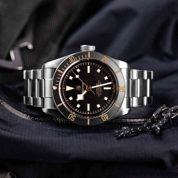 2021 new benyar automatic mechanical man watch brand luxury 100m waterproof men polar warehouses business relogio masculino, Slivery;brown
2021 new benyar automatic mechanical man watch brand luxury 100m waterproof men polar warehouses business relogio masculino, Slivery;brown
