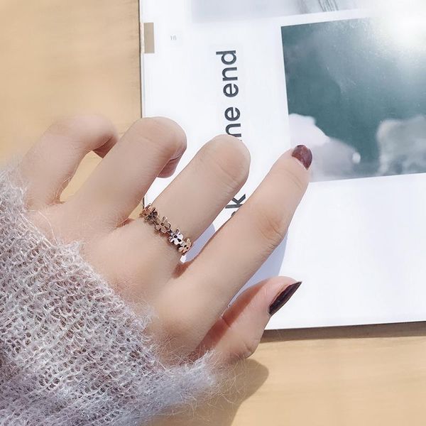 wedding rings titanium steel flower desing finger for women trendy lovely rose gold color girls gift her drop, Slivery;golden
wedding rings titanium steel flower desing finger for women trendy lovely rose gold color girls gift her drop, Slivery;golden