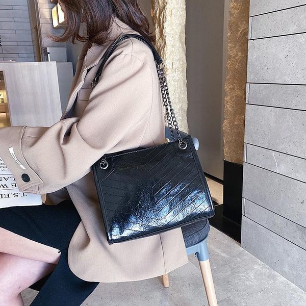 evening bags large-capacity pu shoulder bag female chain one diagonal generous fashion tote shopping
evening bags large-capacity pu shoulder bag female chain one diagonal generous fashion tote shopping