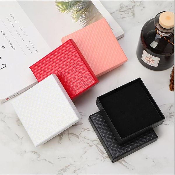 gift wrap box wedding keychain boxes jewelry for necklace earrings ring bracelet engagement christmas packaging
gift wrap box wedding keychain boxes jewelry for necklace earrings ring bracelet engagement christmas packaging