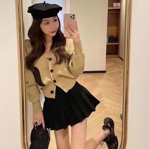 women's jackets ewsfv 2021 autumn women love printed slim cardigan glutinous v-neck full sleeve short socialite style knitted coat, Black;brown
women's jackets ewsfv 2021 autumn women love printed slim cardigan glutinous v-neck full sleeve short socialite style knitted coat, Black;brown