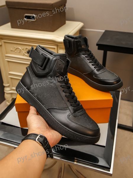 2021 selling sneakers spring and autumn fashion catwalk run away designer high-quality luxury lace-up brand men casual shoes size 38-45 mode, Black;red
2021 selling sneakers spring and autumn fashion catwalk run away designer high-quality luxury lace-up brand men casual shoes size 38-45 mode, Black;red