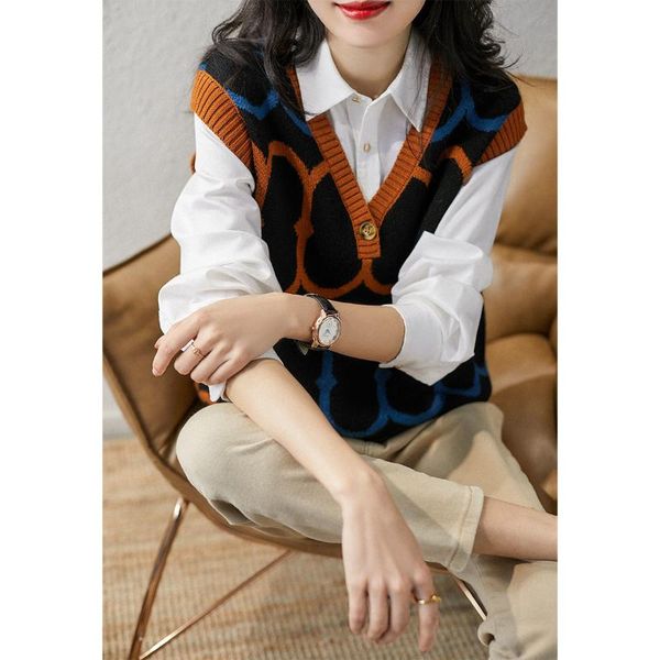 women's vests 2021 sleeveless ancient greek retro artist's good color matching sweater one button knitted vest winter, Black;white
women's vests 2021 sleeveless ancient greek retro artist's good color matching sweater one button knitted vest winter, Black;white