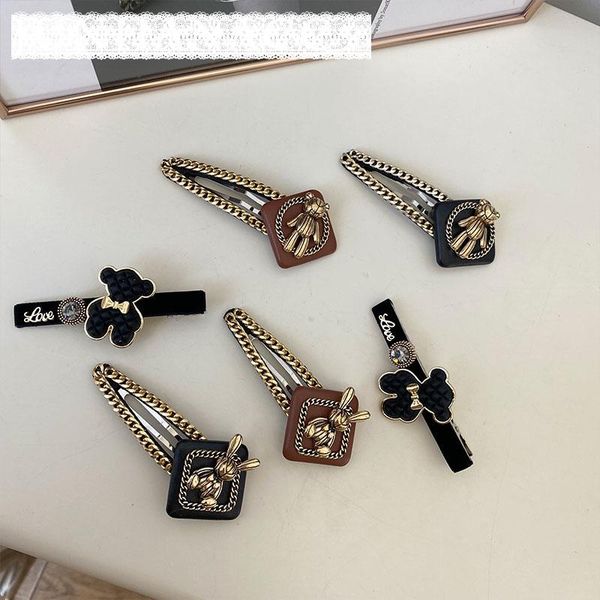 hair clips & barrettes korea dongdaemun elegant baroque side clip large metal chain bb duckbill female hairpin accessories, Golden;silver
hair clips & barrettes korea dongdaemun elegant baroque side clip large metal chain bb duckbill female hairpin accessories, Golden;silver