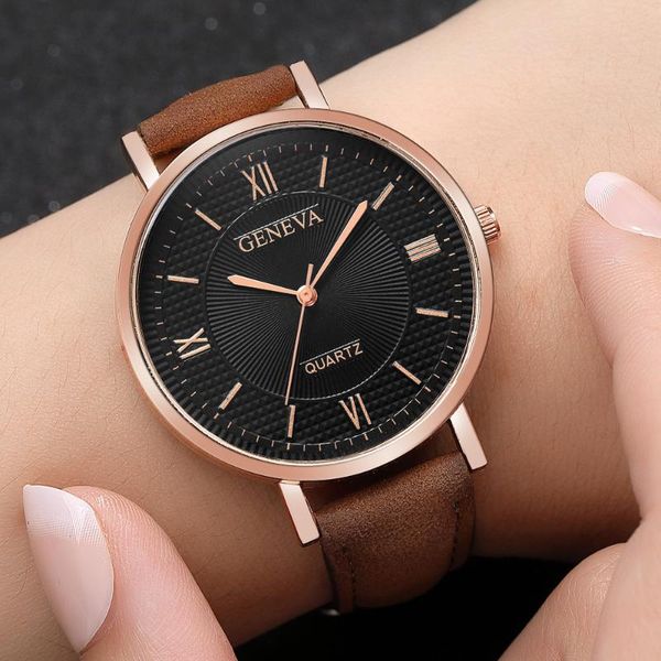 wristwatches 2021 retro leather bracelet round women watches elegant roman dial analog quartz wrist watch relogio feminino casual ladies, Slivery;brown
wristwatches 2021 retro leather bracelet round women watches elegant roman dial analog quartz wrist watch relogio feminino casual ladies, Slivery;brown