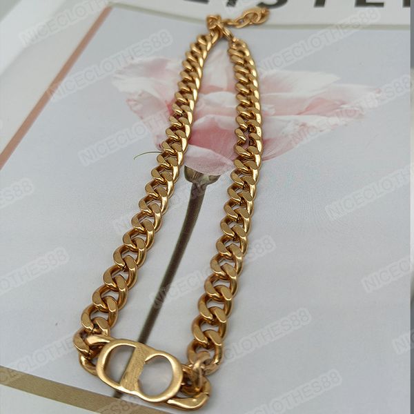 necklace d's letter large chain collarbone women's fashion exaggeration temperament girl jewelry, Silver
necklace d's letter large chain collarbone women's fashion exaggeration temperament girl jewelry, Silver