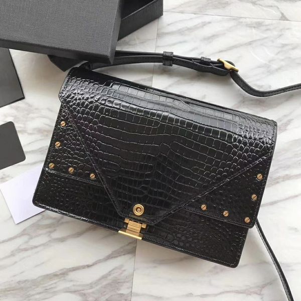 new handbag 7a high-end quality fashion handbag one shoulder diagonal cross leather woman's bag elegant bag interior compartment 578056, Black
new handbag 7a high-end quality fashion handbag one shoulder diagonal cross leather woman's bag elegant bag interior compartment 578056, Black