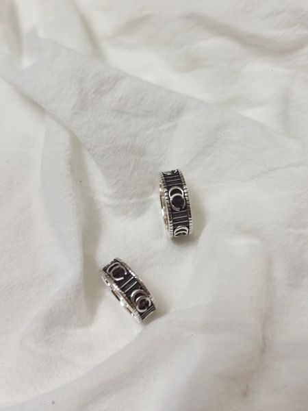 designer rings luxury brand halloween christmas retro silver women and mens lovers couple ring for wedding gift fashion classic jewelry
designer rings luxury brand halloween christmas retro silver women and mens lovers couple ring for wedding gift fashion classic jewelry