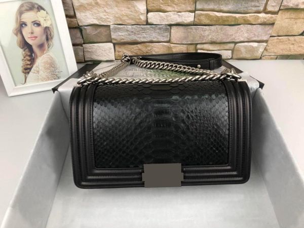 latest fashion bags, men and women shoulder bags, handbags, backpacks, crossbody bags, waist pack.wallet.fanny packs c02240, Black
latest fashion bags, men and women shoulder bags, handbags, backpacks, crossbody bags, waist pack.wallet.fanny packs c02240, Black