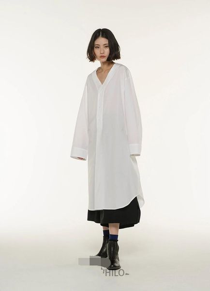 men's casual shirts spring and autumn style in the long v irregular dress lapel design waist sleeves shirt solid color, White;black
men's casual shirts spring and autumn style in the long v irregular dress lapel design waist sleeves shirt solid color, White;black