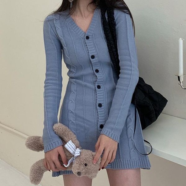 casual dresses korean fashion long sleeve knitted mini autumn winter single breasted sweater dress vestidos robe femme hiver 2021, Black;gray
casual dresses korean fashion long sleeve knitted mini autumn winter single breasted sweater dress vestidos robe femme hiver 2021, Black;gray