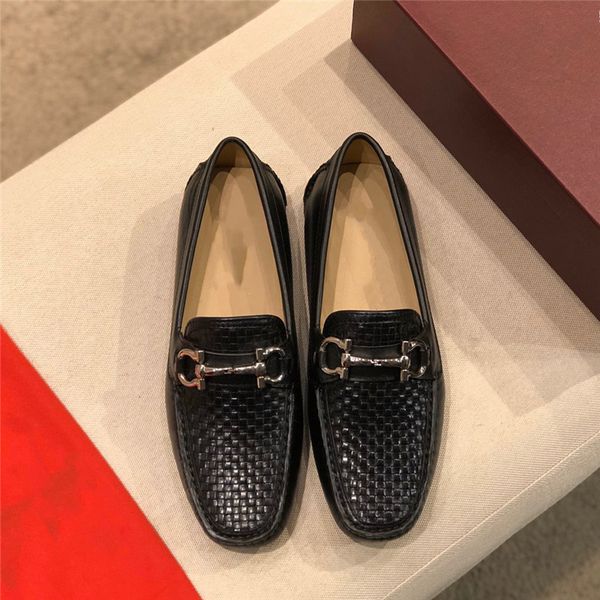 men casual flats shoe leather casual loafers breathable comfortable driving shoe designer soft light fashion footwear plus size 45, Black 
men casual flats shoe leather casual loafers breathable comfortable driving shoe designer soft light fashion footwear plus size 45, Black