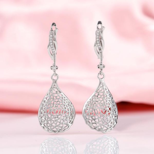dangle & chandelier design white gold shiny zircon long earrings women wedding hollow irregular leaf drop earring classic charm jewelry, Silver
dangle & chandelier design white gold shiny zircon long earrings women wedding hollow irregular leaf drop earring classic charm jewelry, Silver