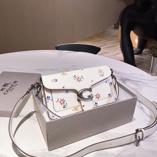 texture underarm french stick bag women's 2021 new fashion versatile temperament fashionable embroidery one shoulder small square bag y
texture underarm french stick bag women's 2021 new fashion versatile temperament fashionable embroidery one shoulder small square bag y