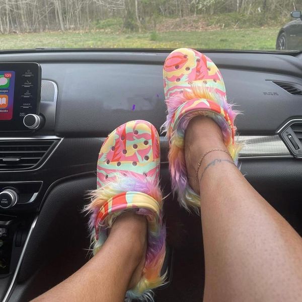 slippers furry women winter warm fur shoes slip on 2021 hole garden with sock slides female, Black
slippers furry women winter warm fur shoes slip on 2021 hole garden with sock slides female, Black