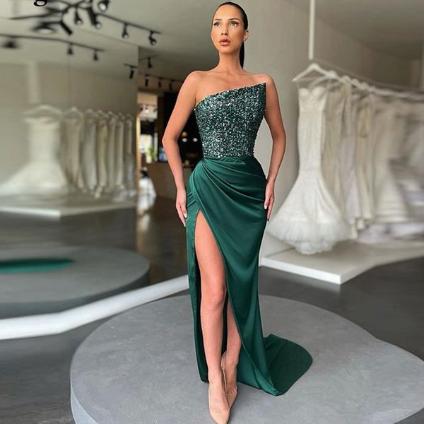 strapless sequined mermaid evening dresses split formal sweep train lace-up back satin prom gowns robe de soiree, Black;red
strapless sequined mermaid evening dresses split formal sweep train lace-up back satin prom gowns robe de soiree, Black;red