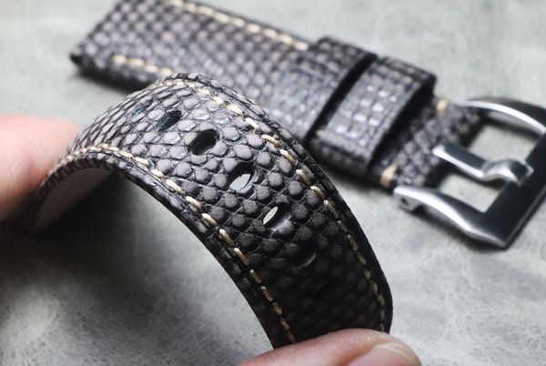 watch bands 2021 design scrub lizard skin 24mm hand leather strap custom sports climbing vintage blue-gray watchband for pam111, Black;brown
watch bands 2021 design scrub lizard skin 24mm hand leather strap custom sports climbing vintage blue-gray watchband for pam111, Black;brown