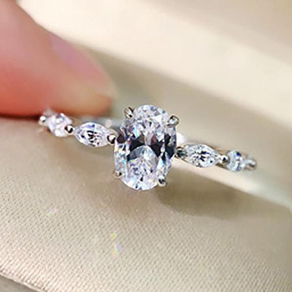 cluster rings 2021 trend luxury real 925 sterling silver lab diamond simulated moissanite wedding bands enternity for women fine jewelry, Golden;silver
cluster rings 2021 trend luxury real 925 sterling silver lab diamond simulated moissanite wedding bands enternity for women fine jewelry, Golden;silver