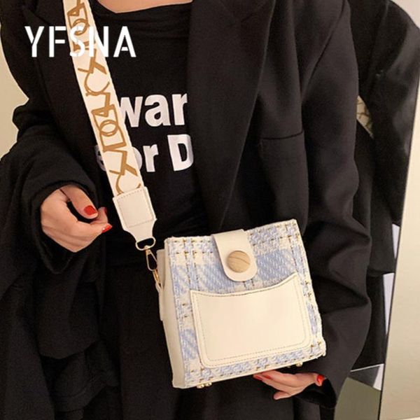 shoulder bags women's bag wide strap bucket lattice niche design messenger for women shopper
shoulder bags women's bag wide strap bucket lattice niche design messenger for women shopper