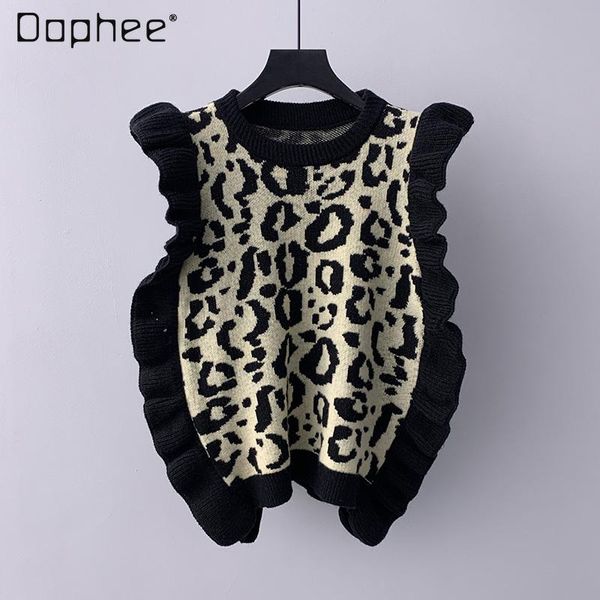 women's vests 2021 spring and autumn ruffle leopard-print sweater vest korean sleeveless waistcoat woolen knit, Black;white
women's vests 2021 spring and autumn ruffle leopard-print sweater vest korean sleeveless waistcoat woolen knit, Black;white