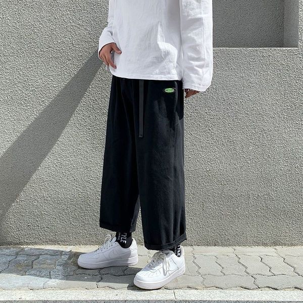 women's pants & capris men's wide leg pants, japanese straight shorts, fashionable, retro, hip-hop, casual neutral street clothes, Black;white
women's pants & capris men's wide leg pants, japanese straight shorts, fashionable, retro, hip-hop, casual neutral street clothes, Black;white