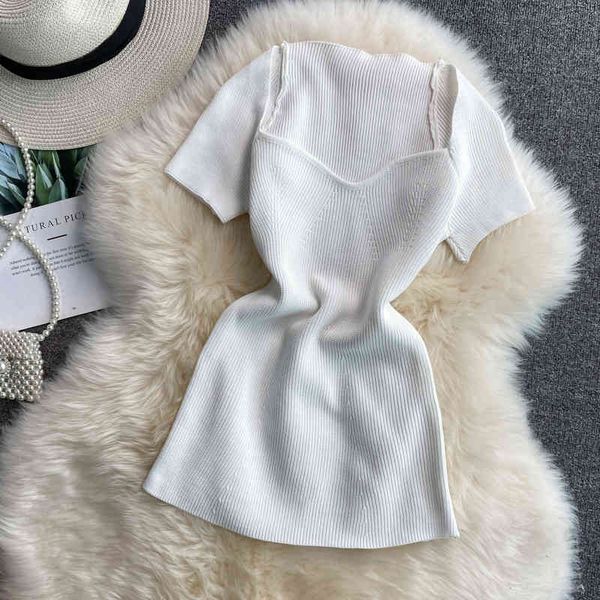 tube neckline design knitted short-sleeved t-shirt stretch slim-fit sweater 210525, White
tube neckline design knitted short-sleeved t-shirt stretch slim-fit sweater 210525, White
