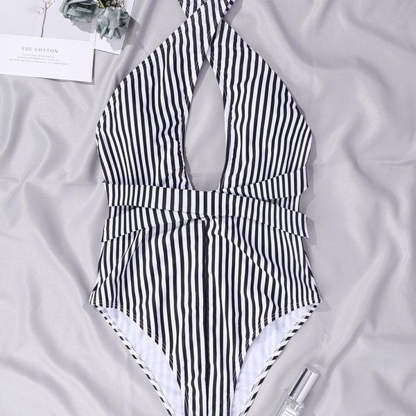 two-piece suits cross halter hollow black and white striped swimwear 2021 women's swimsuit summer split beachwear
two-piece suits cross halter hollow black and white striped swimwear 2021 women's swimsuit summer split beachwear