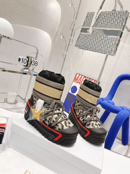 2021 women winter snow boots luxurys designer boots girl classic boot ankle short print mini fur black womens shoes size 5-10 fashion outdoo
2021 women winter snow boots luxurys designer boots girl classic boot ankle short print mini fur black womens shoes size 5-10 fashion outdoo