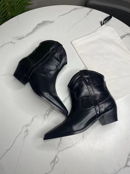 autumn womens ankle boots black wine red real leather pointed toe designer booties classic chunky low heels cowboy western slip on boot
autumn womens ankle boots black wine red real leather pointed toe designer booties classic chunky low heels cowboy western slip on boot