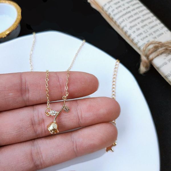 pendant necklaces 14k real gold plated rose flower zircon micro inlaid clavicle chain korean simple necklace for women gift girlfriend, Silver
pendant necklaces 14k real gold plated rose flower zircon micro inlaid clavicle chain korean simple necklace for women gift girlfriend, Silver