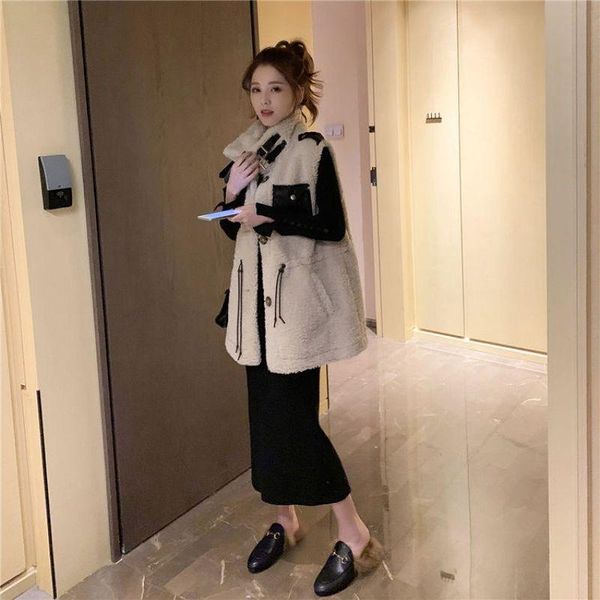 women's vests women lace up lamb wool vest winter warm fashion fluffy waistcoat female casual loose gilet femme, Black;white
women's vests women lace up lamb wool vest winter warm fashion fluffy waistcoat female casual loose gilet femme, Black;white