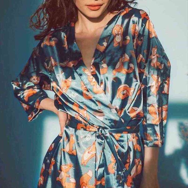 cute pajamas robes satin womens sleepwears kimono bathrobe bridesmaid nightgown v neck dormir with belt fox printing sleepwear, Black;red
cute pajamas robes satin womens sleepwears kimono bathrobe bridesmaid nightgown v neck dormir with belt fox printing sleepwear, Black;red
