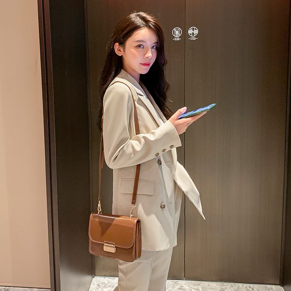 new 2021 spring women suits slim pants jacket 2 pieces female wear to business two-piece suit set ncms, White;black
new 2021 spring women suits slim pants jacket 2 pieces female wear to business two-piece suit set ncms, White;black