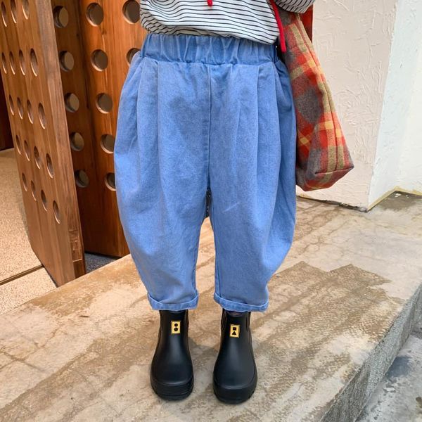 jeans 2021 spring and autumn girls mid waist blue loose denim material for trousers pants
jeans 2021 spring and autumn girls mid waist blue loose denim material for trousers pants
