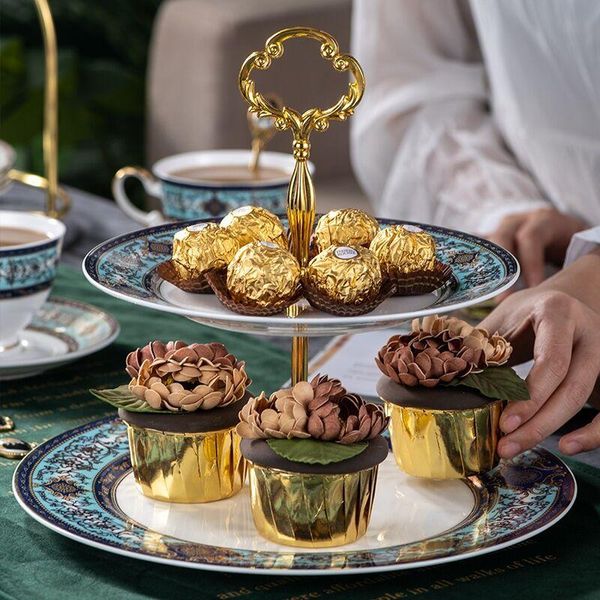 dishes & plates baroque vintage design double fruit bone china sanck rack porcelain cake stand wedding decoration birthday gift 
dishes & plates baroque vintage design double fruit bone china sanck rack porcelain cake stand wedding decoration birthday gift