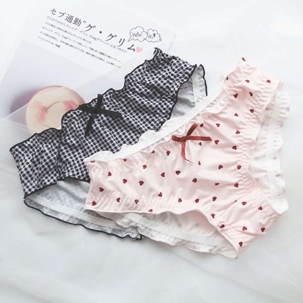 sweet silk love lattice lovely girl triangle women's underwear large size, Black;pink
sweet silk love lattice lovely girl triangle women's underwear large size, Black;pink