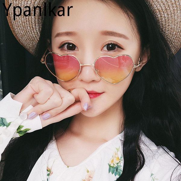 sunglasses korea harajuku retro color transparent gradient round face love heart, White;black
sunglasses korea harajuku retro color transparent gradient round face love heart, White;black